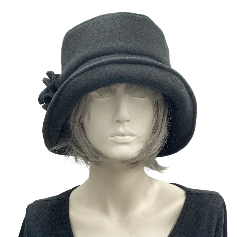 Ladies Winter Fleece Hat | The Eleanor Cloche