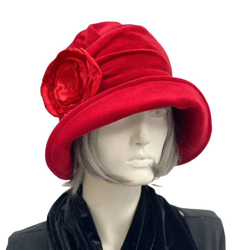 Red Velvet 1920s Cloche Hat | The Alice