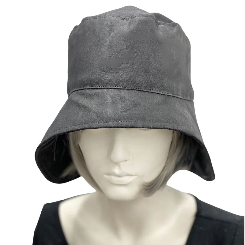 Rain Hat in Waxed Cotton | The Eleanor Cloche