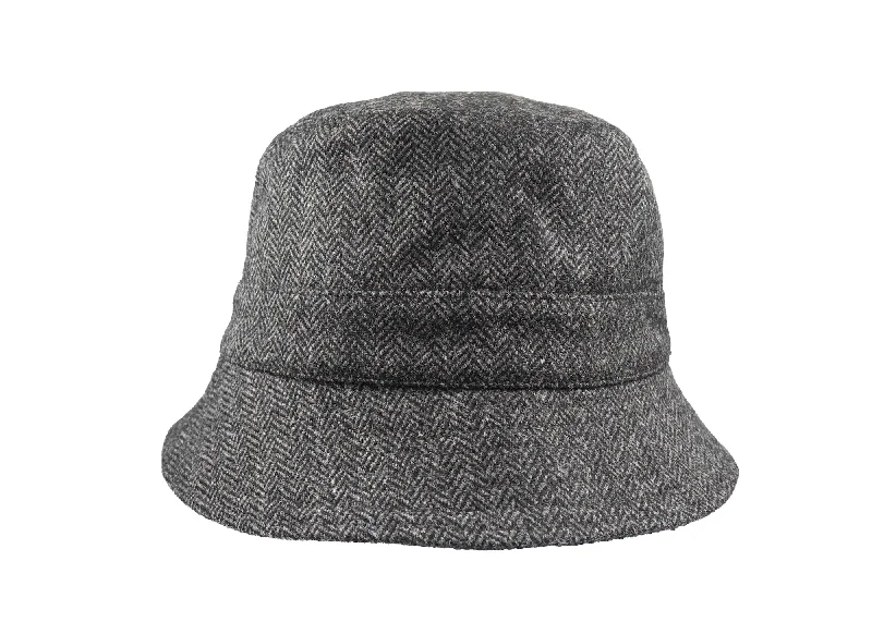 Bucket Tweed Hat in Z537