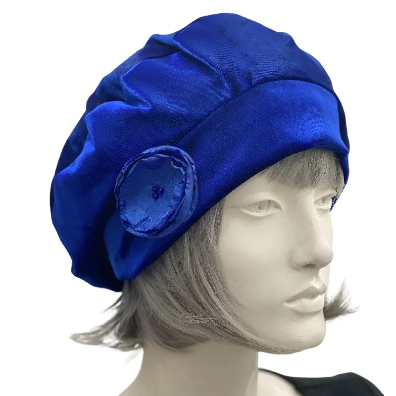 Lightweight Velvet Beret with Small Rose Detail